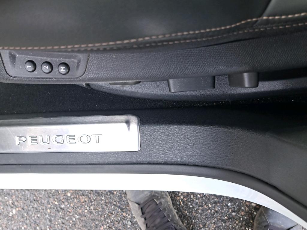 Peugeot 3008 Hybrid 225 e-EAT8 GT Pack 2021