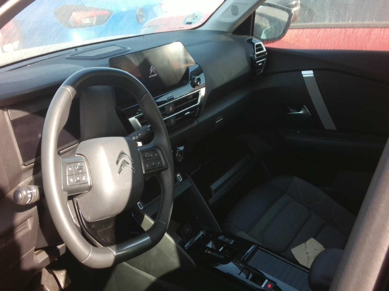 Foto Citroën C4 X 3