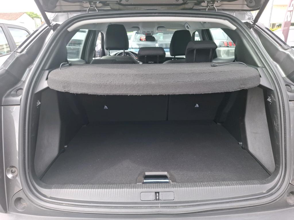 Peugeot 2008 PureTech 100 S&S BVM6 Active Pack 2022