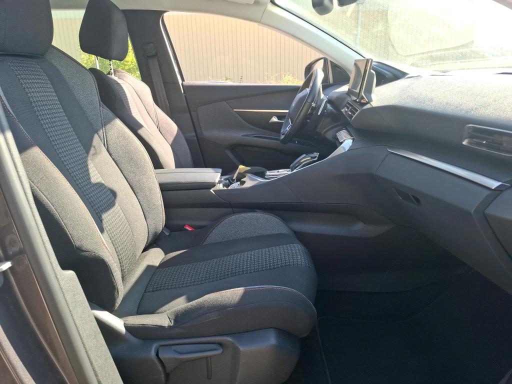 Peugeot 5008 BlueHDi 130ch S&S EAT8 Active Pack 2022