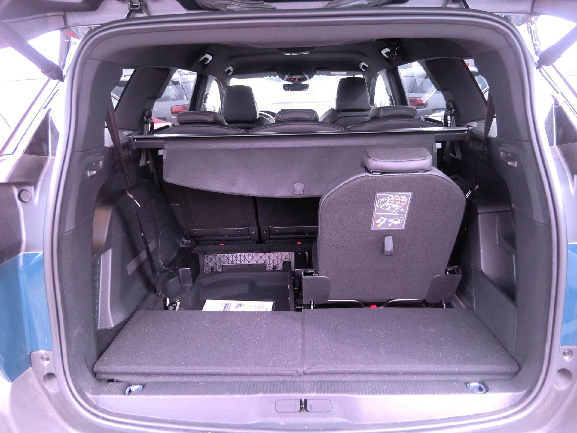 Peugeot 5008 PureTech 130ch S&S EAT8 GT 2023