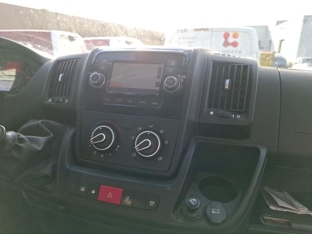 Peugeot BOXER TOLE 335 L2H2 BLUEHDI 140 S&S ASPHALT 2022