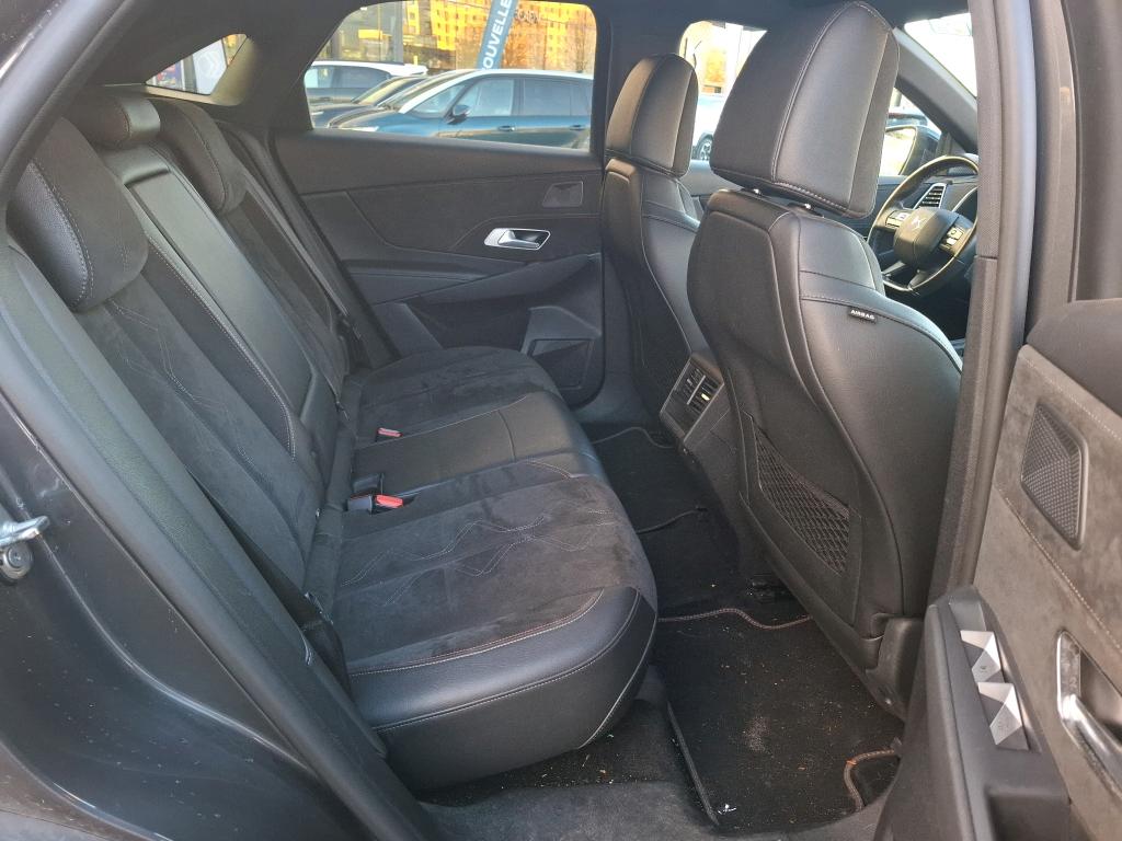 DS DS7 Crossback BlueHDi 130 EAT8 Performance Line+ 2022