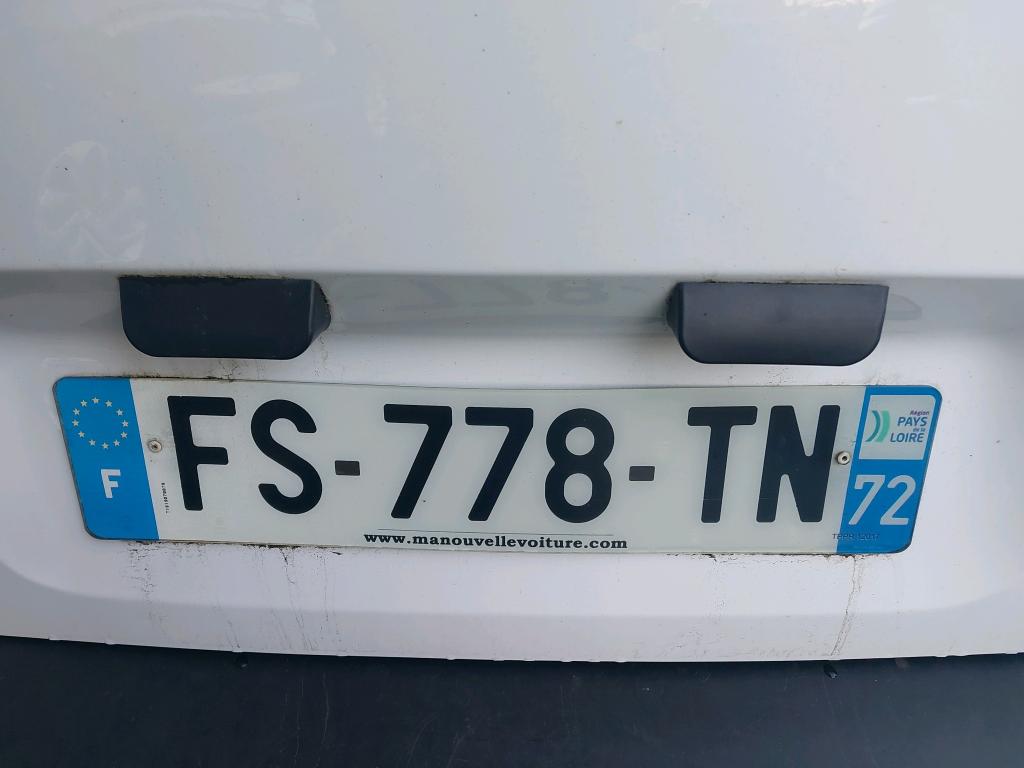 Peugeot PARTNER FOURGON STANDARD 650 KG BLUEHDI 100 S&S BVM5 ASPHALT 2020