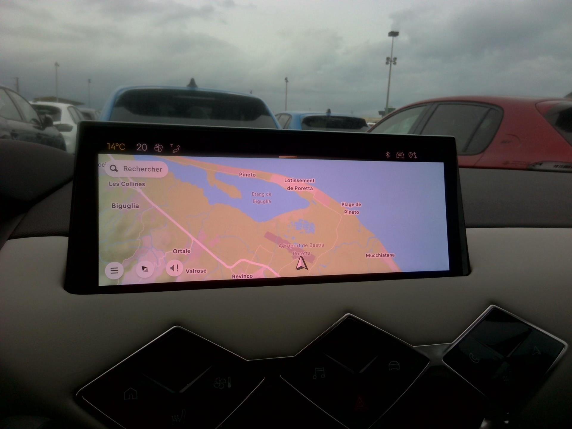 DS DS 3 PureTech 130 EAT8 Esprit de Voyage 2024