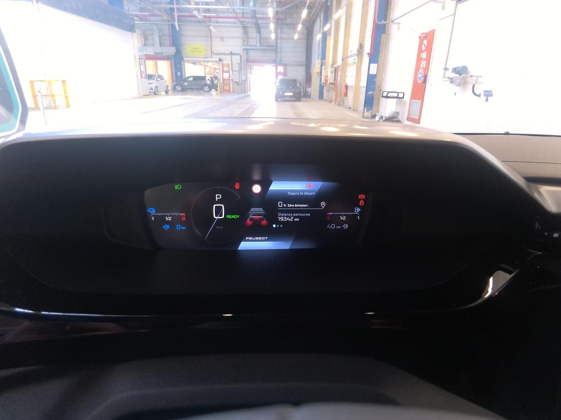 Peugeot 308 PHEV 180 e-EAT8 Allure 2024