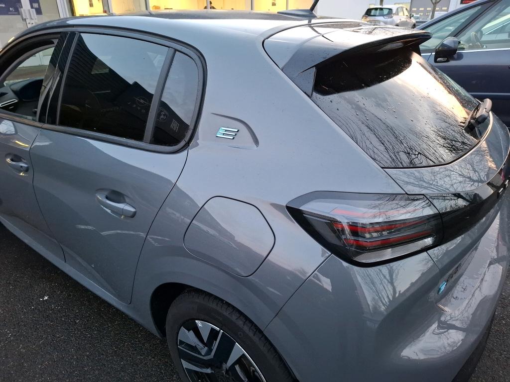 Peugeot 208 Electrique 50 kWh 136ch E-Style 2023