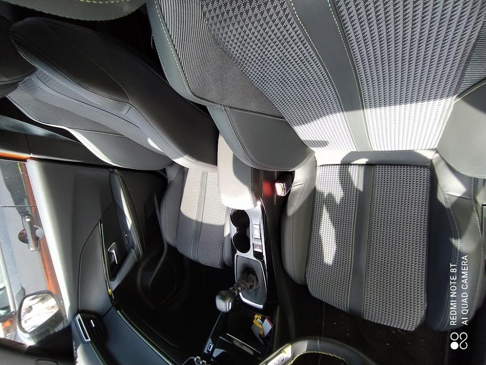 Foto Peugeot 2008 9
