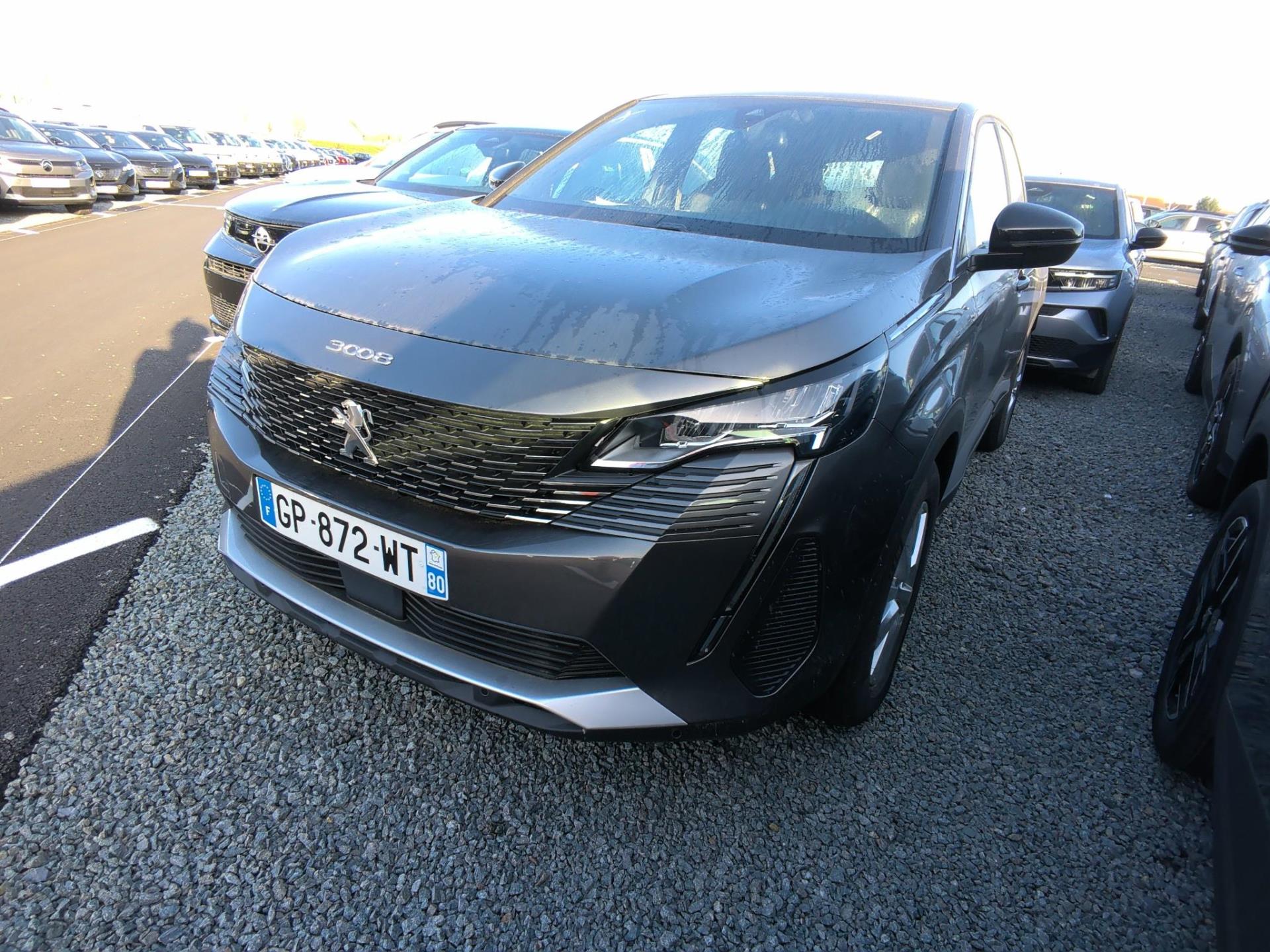 NV 3008 SUV