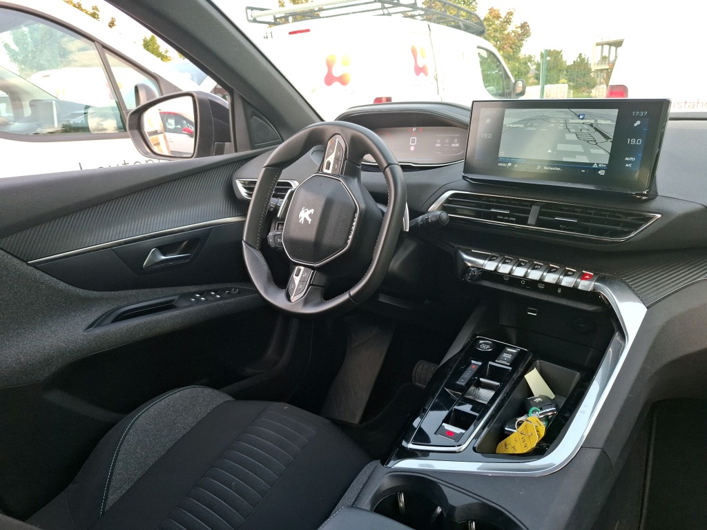 Peugeot 5008 BlueHDi 130ch S&S EAT8 Active Pack 2023
