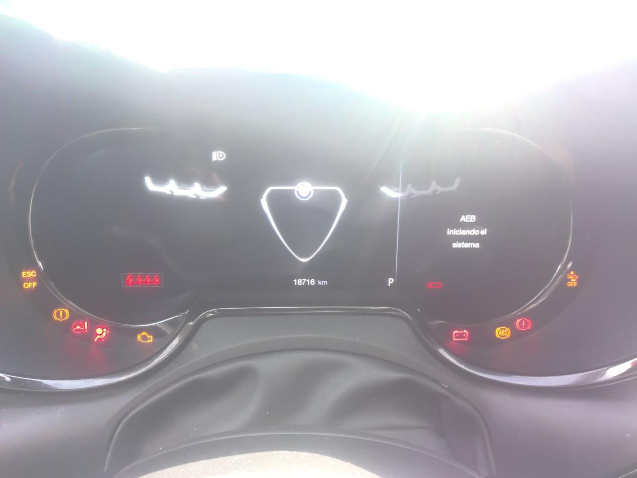 Foto Alfa Romeo Tonale 5