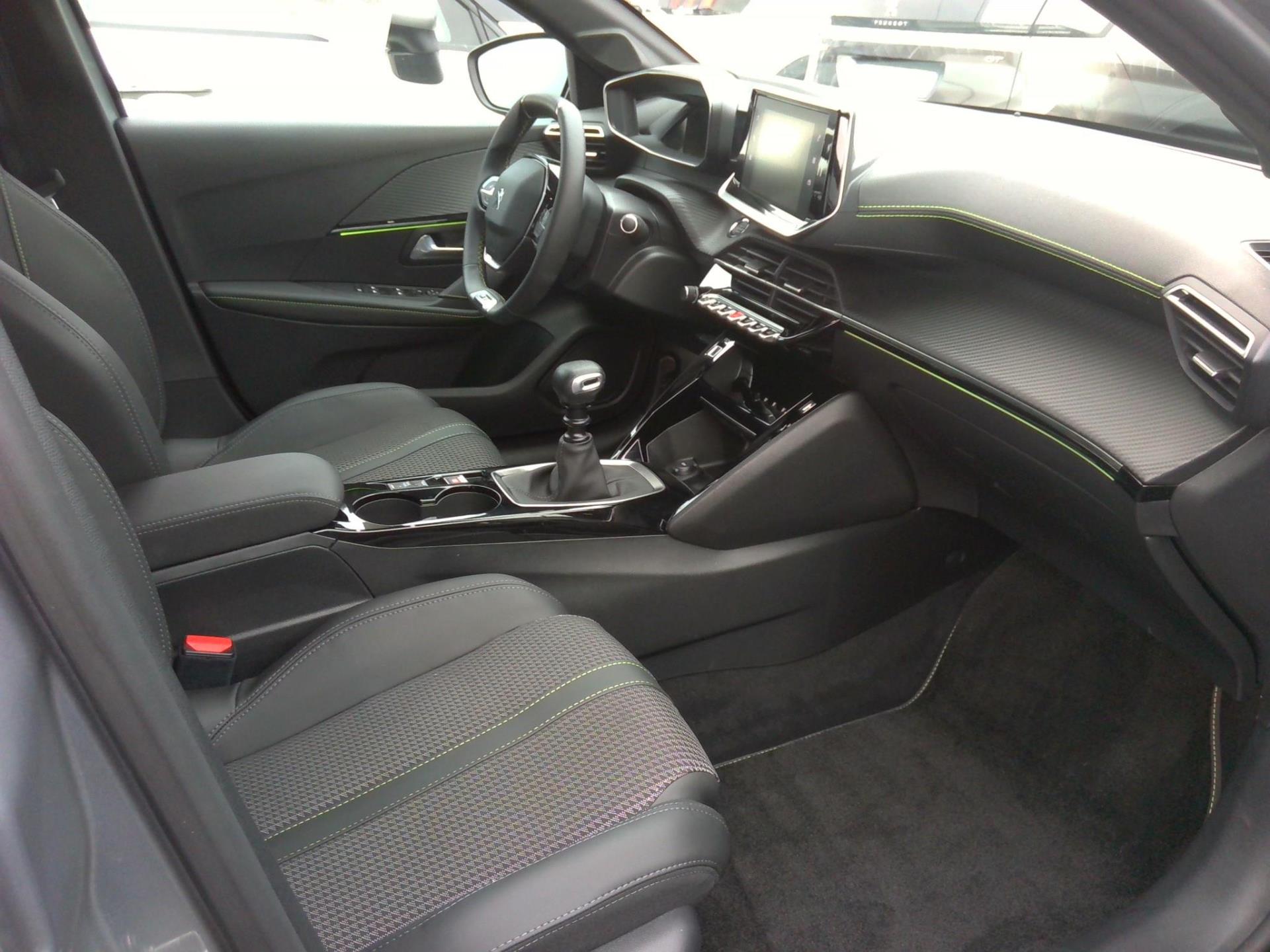 Peugeot 208 PureTech 100 S&S BVM6 GT 2023