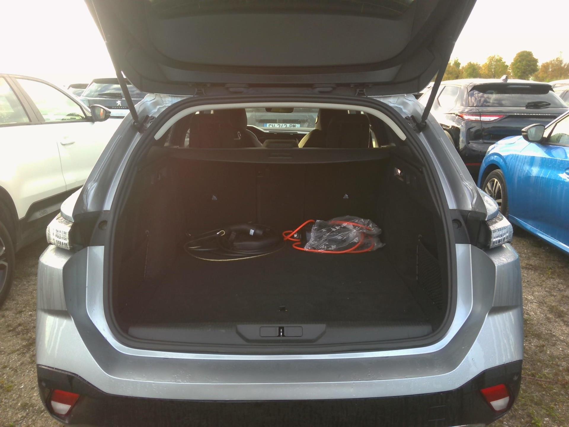 Peugeot 308 SW PHEV 180 e-EAT8 Allure 2024