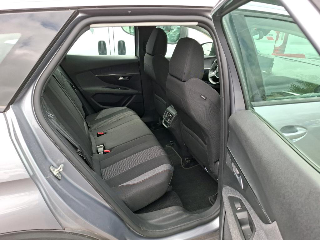 Peugeot 3008 Puretech 130ch S&S EAT8 Active Business 2021