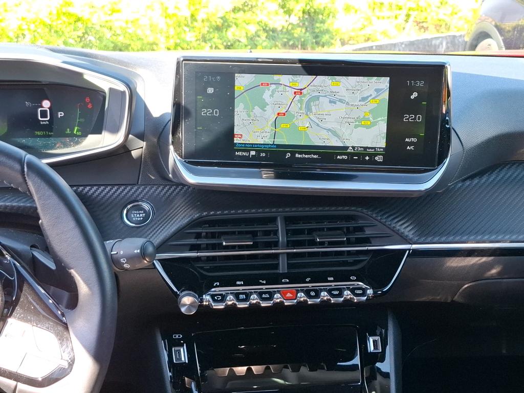 Peugeot 2008 BlueHDi 130 S&S EAT8 Allure Pack 2022