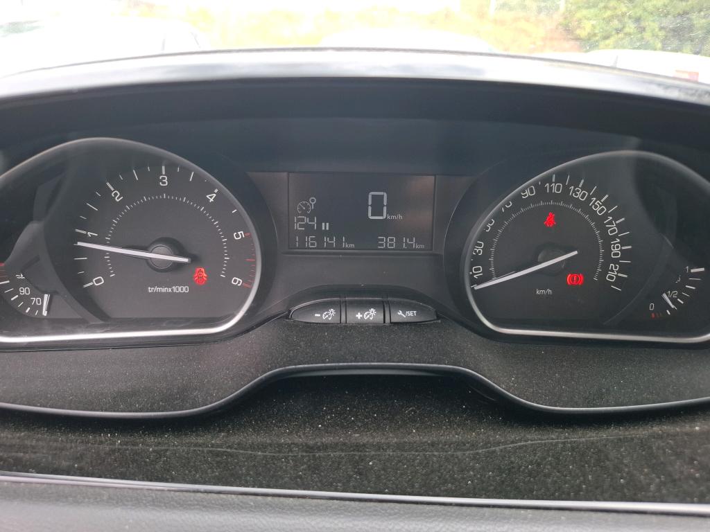 Peugeot 208 AFFAIRE BLUEHDI 100 BVM6 PREMIUM PACK 2018