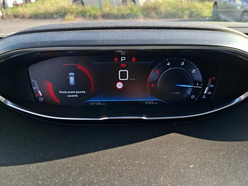 Peugeot 3008 BlueHDi 130ch S&S EAT8 Active Business 2020