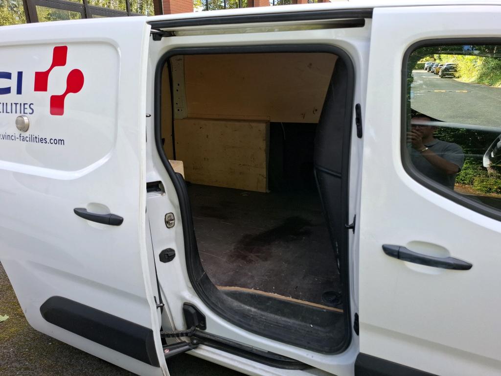 Peugeot PARTNER FOURGON STANDARD 650 KG BLUEHDI 75 BVM5 PREMIUM 2020