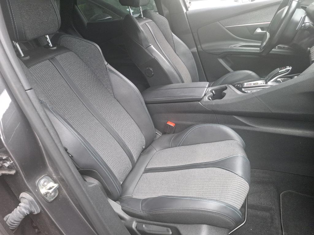 Peugeot 3008 BlueHDi 130ch S&S EAT8 Allure Pack 2022