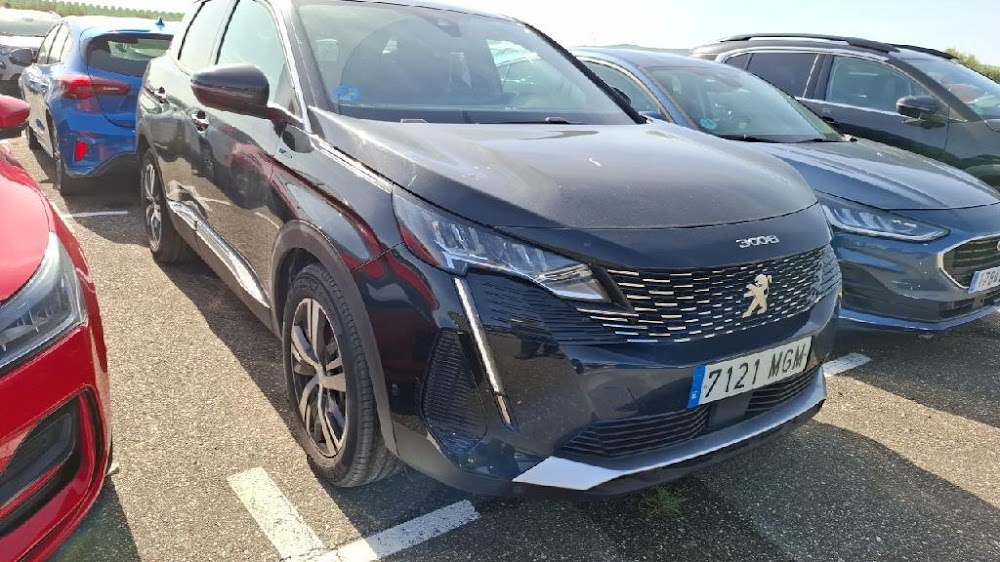 Foto Peugeot 3008 Hybrid 10