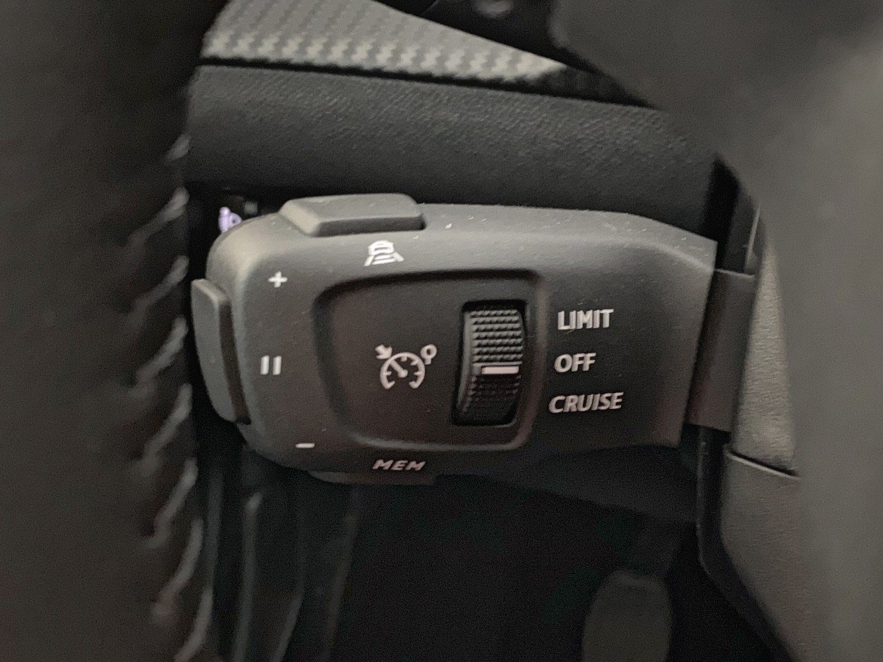 Peugeot 2008 100 S&S BVM6 Allure 2024