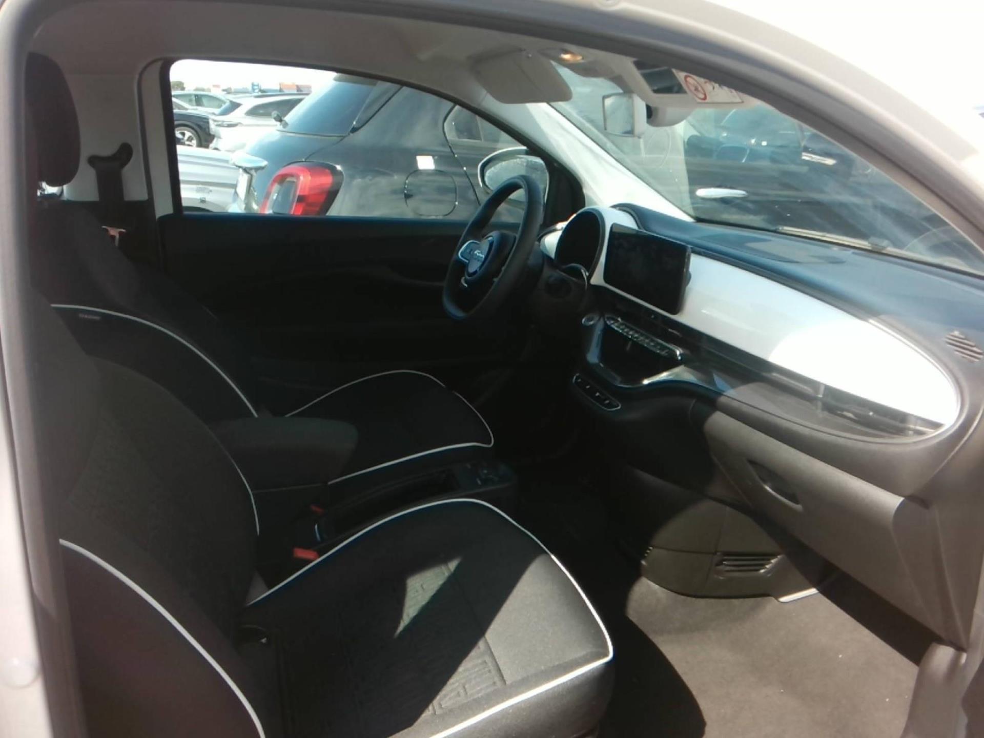 FIAT 500 e 118 ch Nouvelle 500 2023