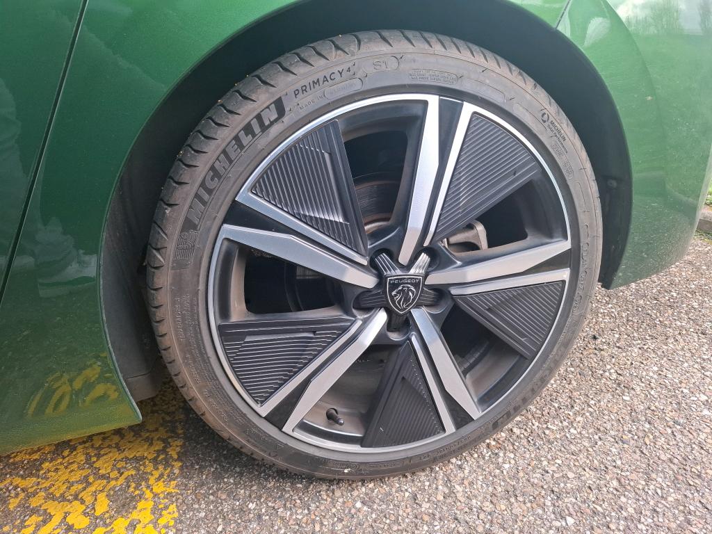 Peugeot 308 PureTech 130ch S&S EAT8 GT 2022