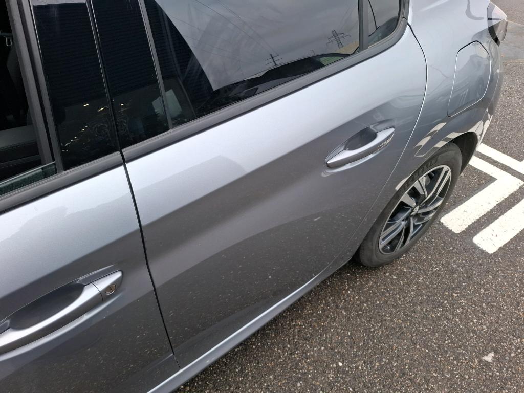 Peugeot 208 PureTech 100 S&S EAT8 Allure 2022