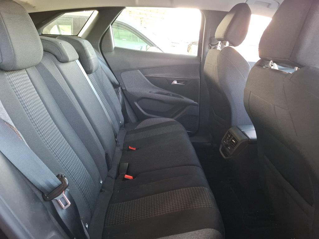 Peugeot 3008 BlueHDi 130ch S&S EAT8 Active Pack 2022