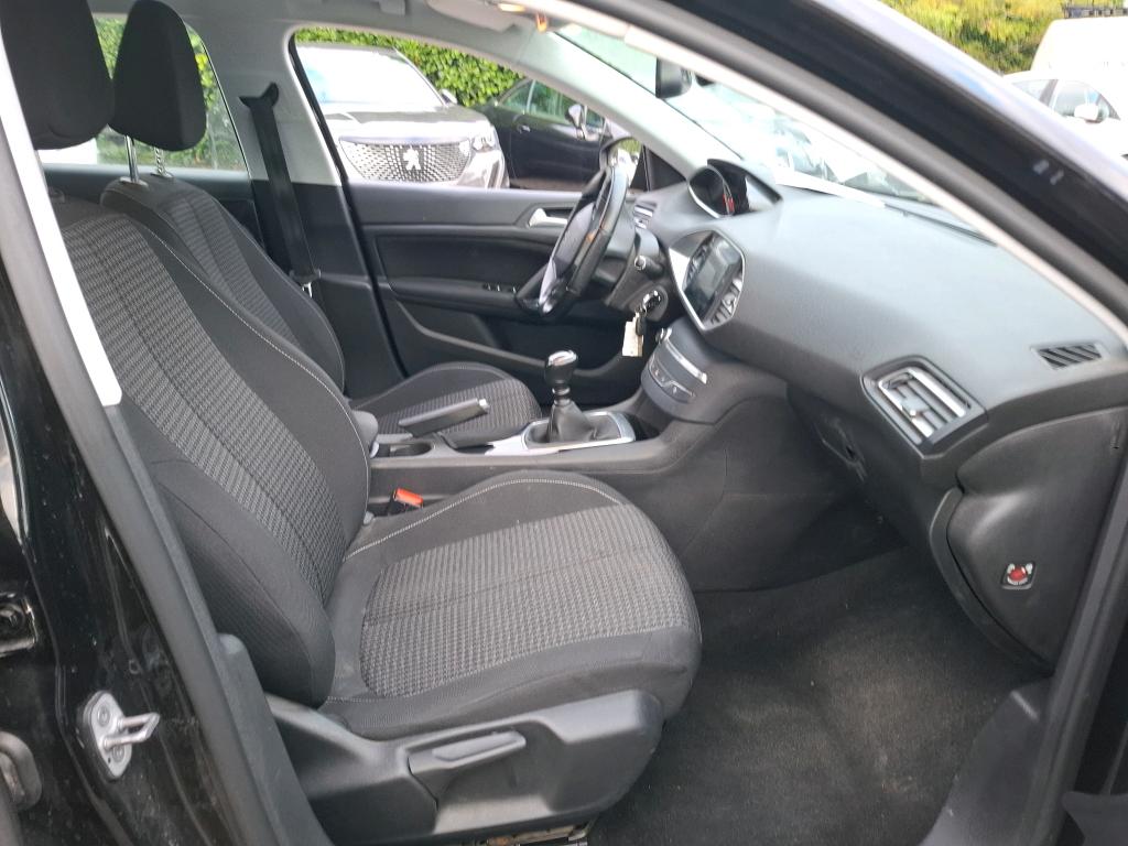 Peugeot 308 SW BlueHDi 130ch S&S BVM6 Active Business 2021