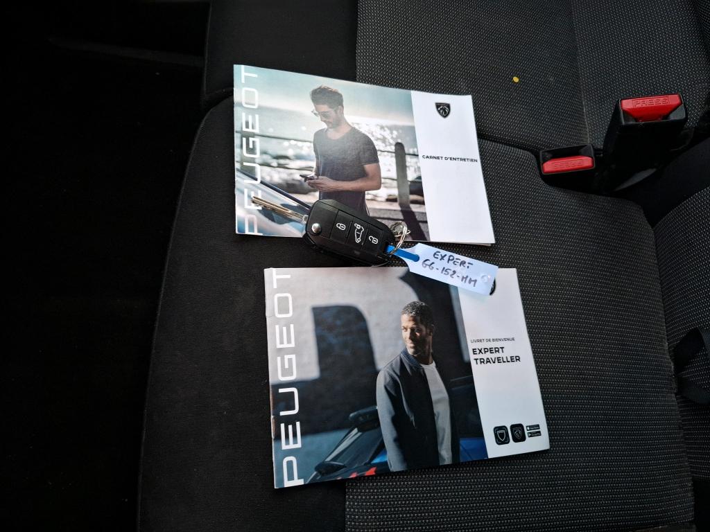 Peugeot EXPERT FGN TOLE STANDARD BLUEHDI 145 S&S EAT8 ASPHALT 2022