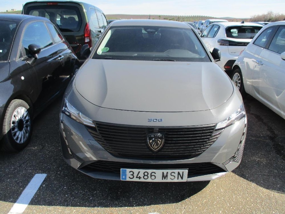 Peugeot 308 308 5p Style Gasolina 130 S&S EAT8