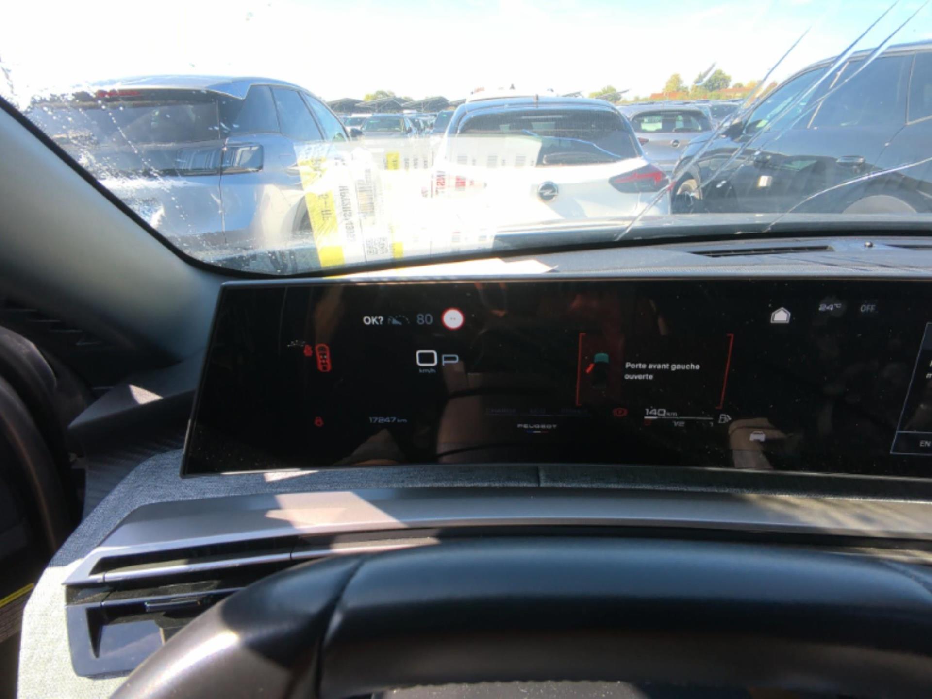 Peugeot 3008 Hybrid 136 e-DCS6 Allure 2024