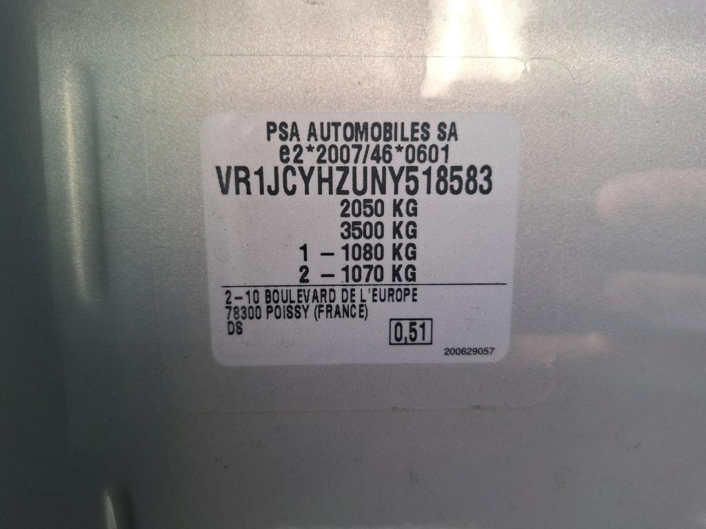DS DS7 Crossback BlueHDi 130 EAT8 Performance Line 2022