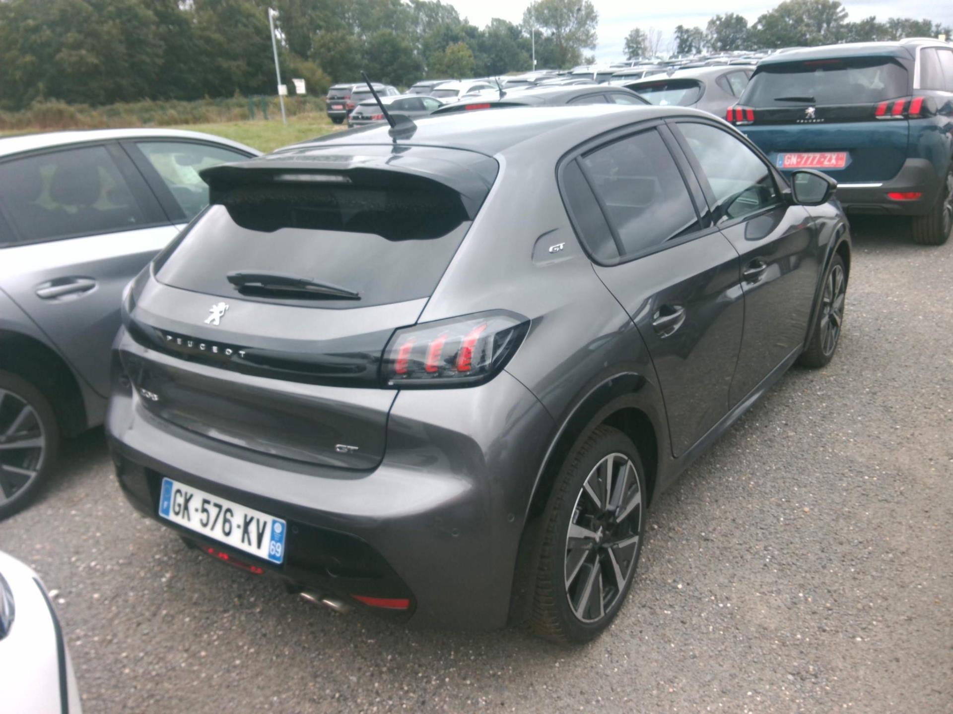 Peugeot 208 PureTech 130 S&S EAT8 GT 2022