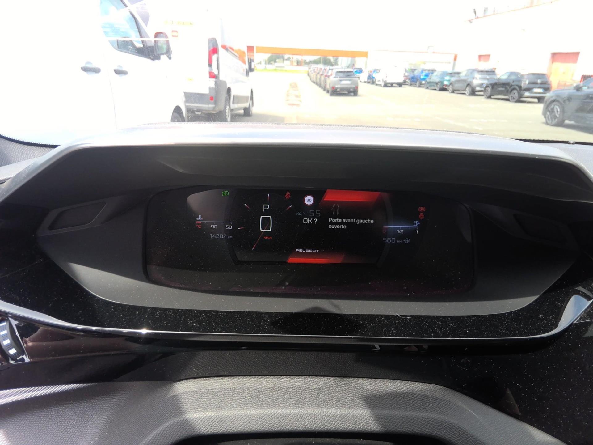 Peugeot 308 Hybrid 145 e-DCS6 GT 2025