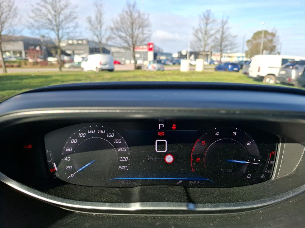 Peugeot 3008 BlueHDi 130ch S&S EAT8 Active Pack 2022