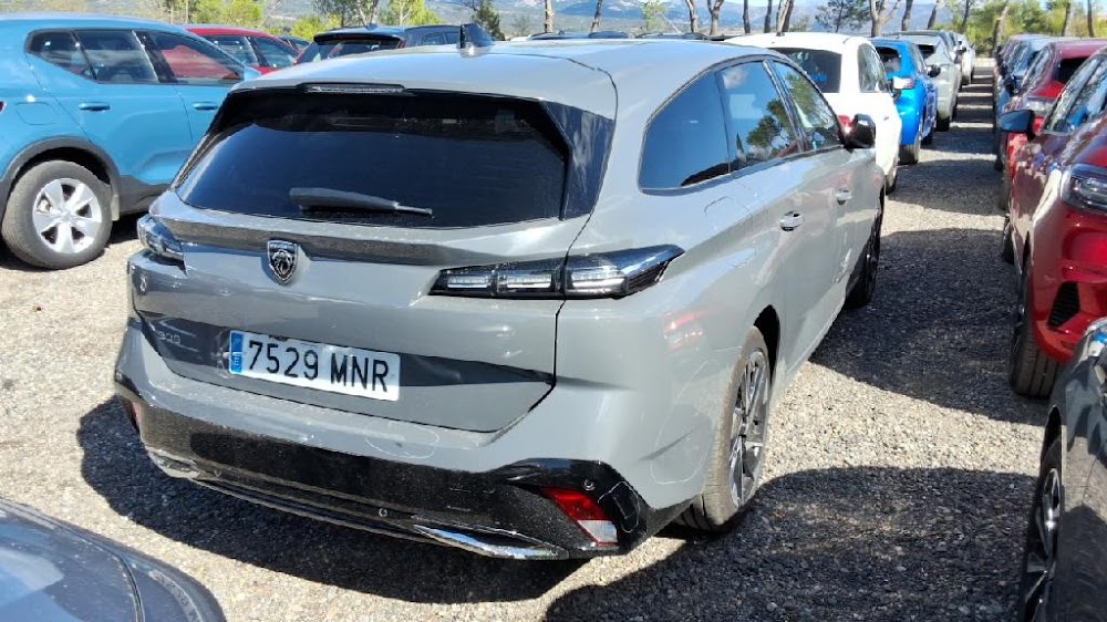 Foto Peugeot 308 8