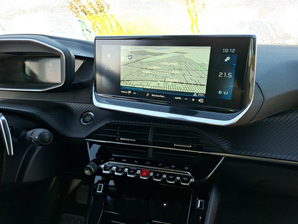 Peugeot 2008 BlueHDi 130 S&S EAT8 Allure Business 2021
