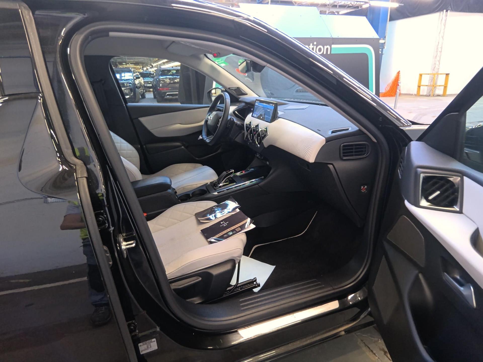 DS DS 3 PureTech 130 EAT8 Esprit de Voyage 2024