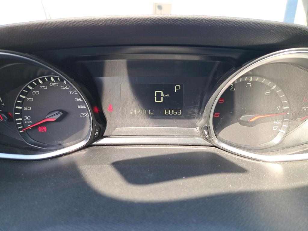 Peugeot 308 SW 1.6 BlueHDi 120ch S&S EAT6 Style 2017