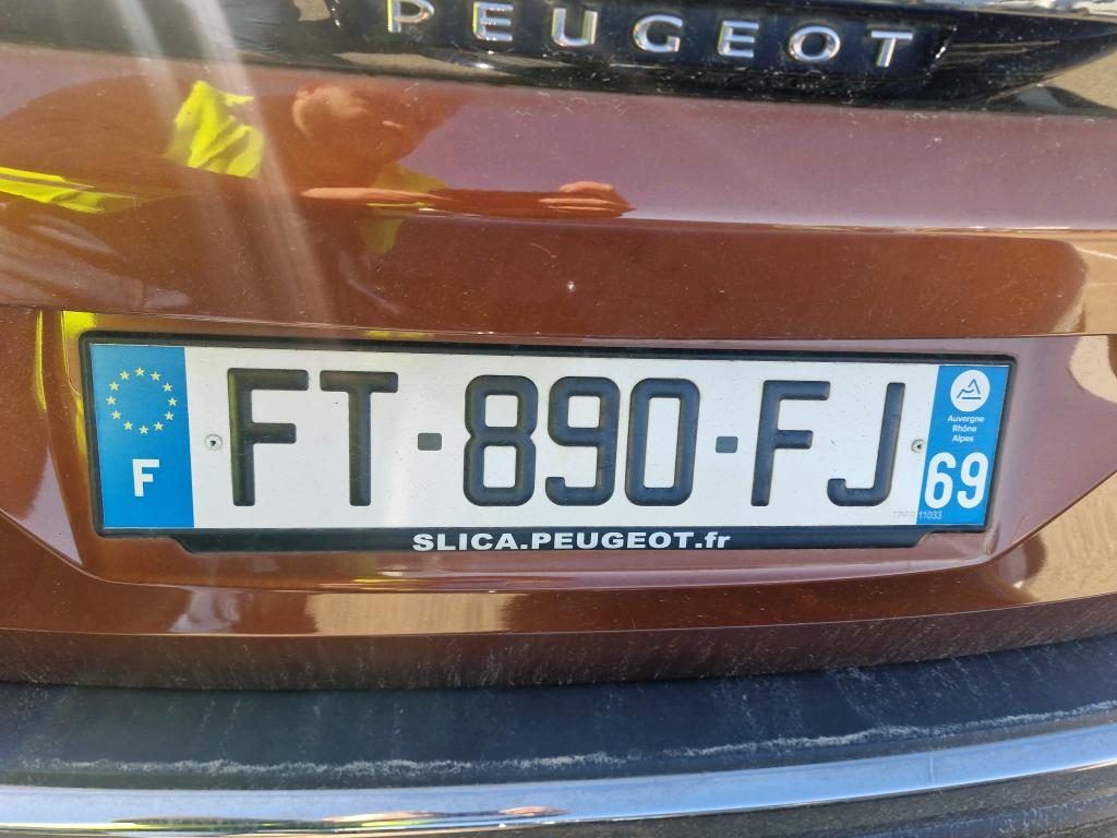 Peugeot 3008 BlueHDi 130ch S&S EAT8 Active Business 2020