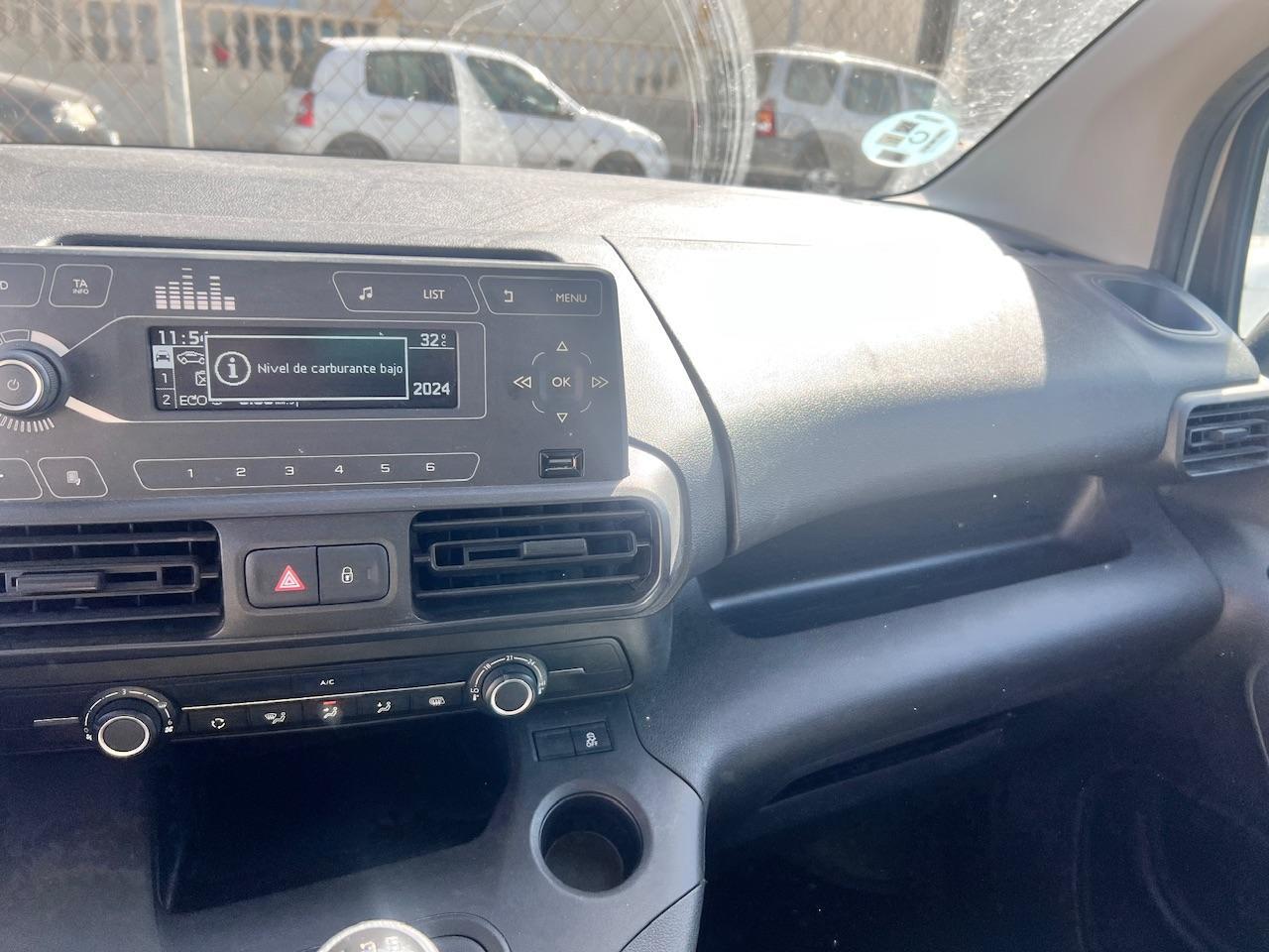 Foto Citroën BERLINGO III VAN 2