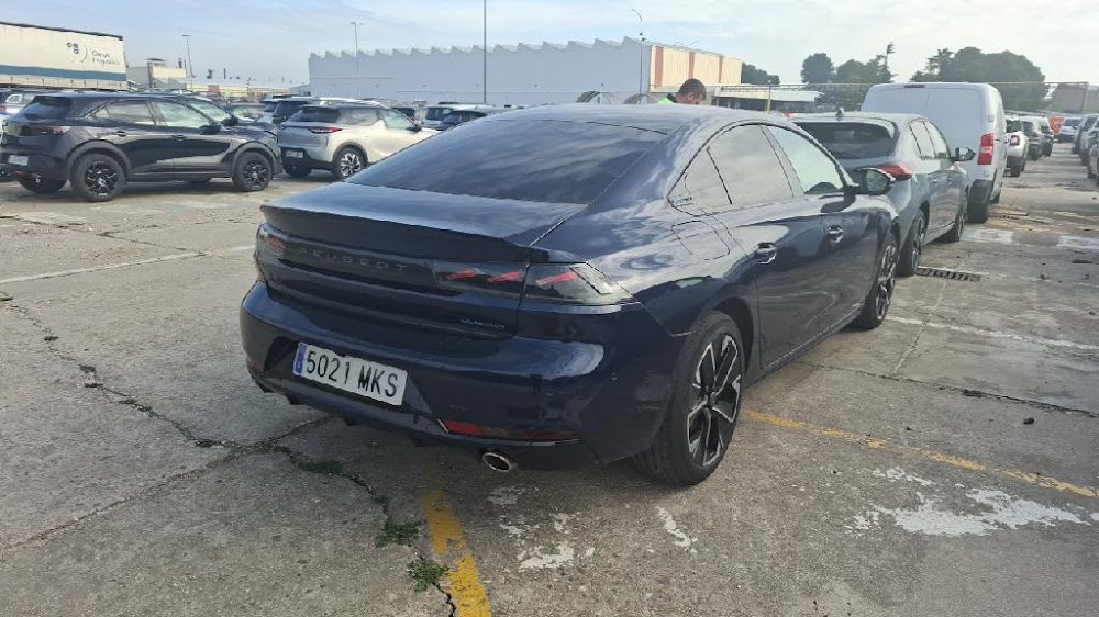 Foto Peugeot 508 Hybrid 4