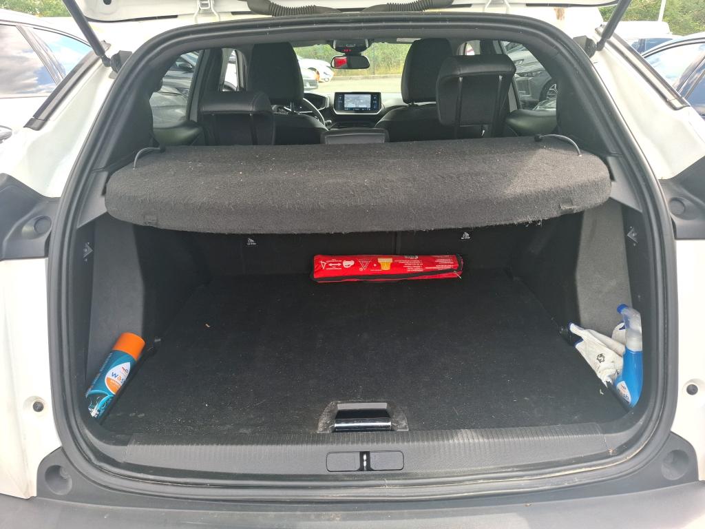 Peugeot 2008 PureTech 130 S&S EAT8 Allure Pack 2022