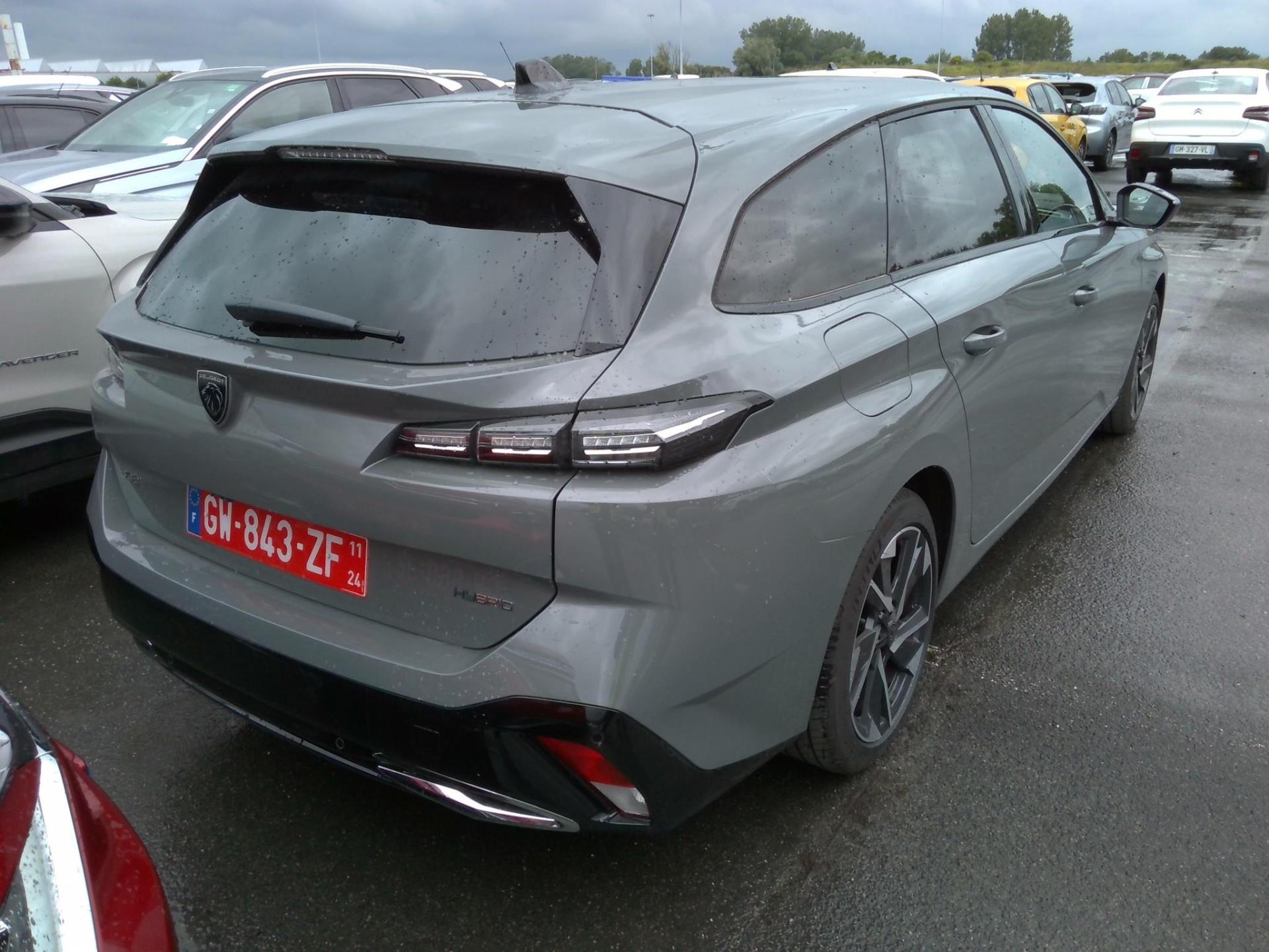 Peugeot 308 SW PHEV 180 e-EAT8 Allure 2024