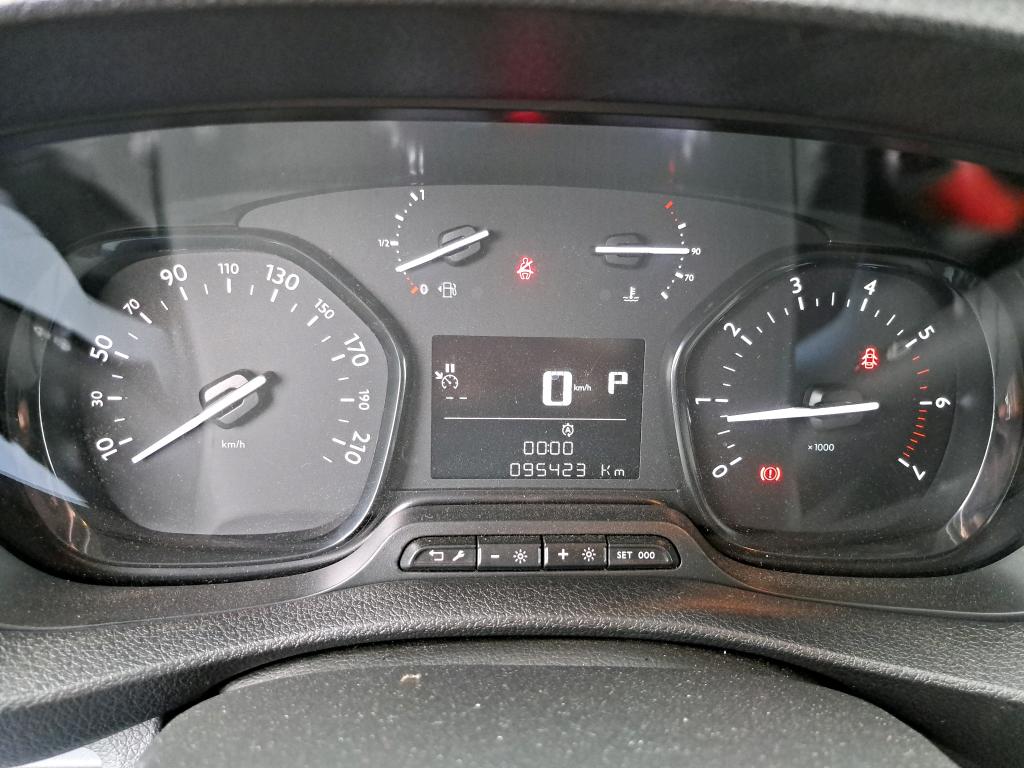 Peugeot EXPERT FGN TOLE COMPACT BLUEHDI 120 S&S EAT8 PREMIUM 2020