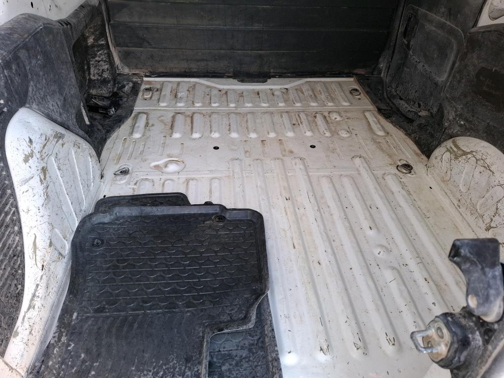 Peugeot PARTNER FOURGON STANDARD 1.6 BLUEHDI 100 BVM5 PREMIUM 2017