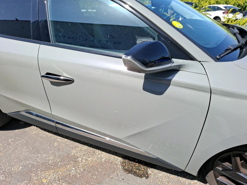 DS DS 4 BlueHDi 130 EAT8 Performance Line+ 2022