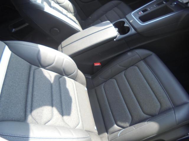 Foto Citroën C5 Aircross Hybrid 10